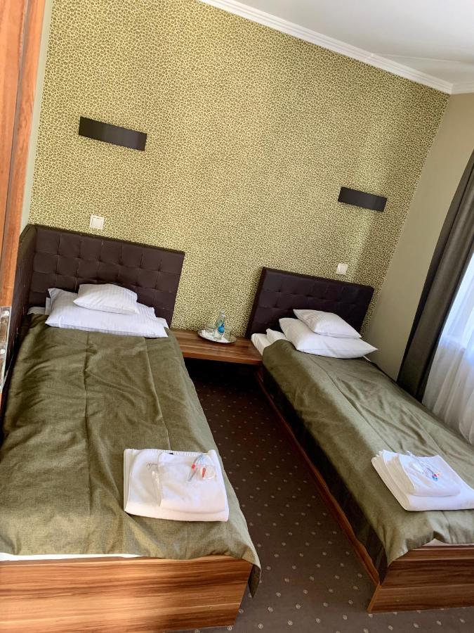 Hotel Linder Malnia Exteriör bild
